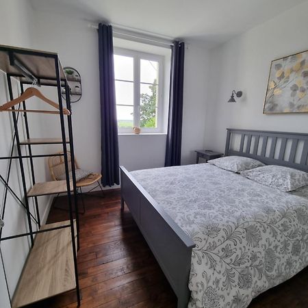 Bed and Breakfast La Maison Du Mont Graignes Экстерьер фото